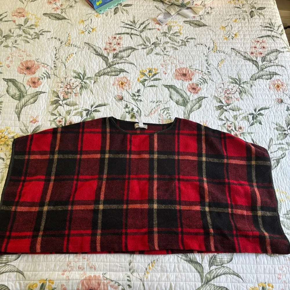 Free People Newbury structured black and red plaid cropped poncho